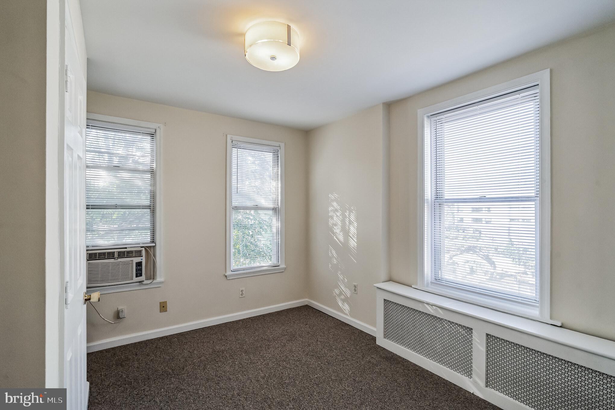 100 Ripka Street Philadelphia, PA 19127 - Photo 19 of 30