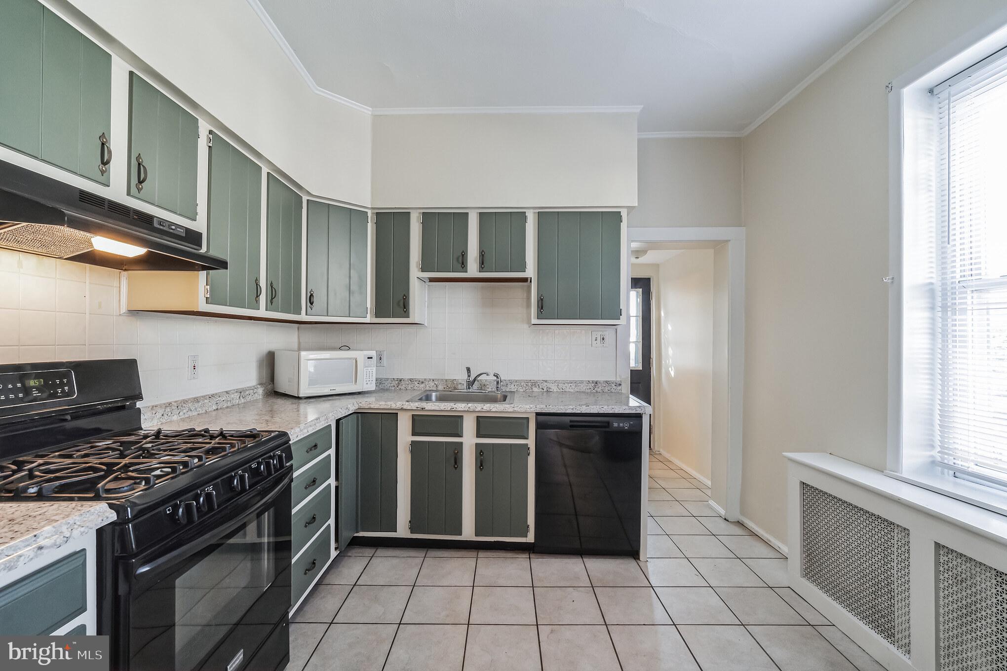 100 Ripka Street Philadelphia, PA 19127 - Photo 9 of 30