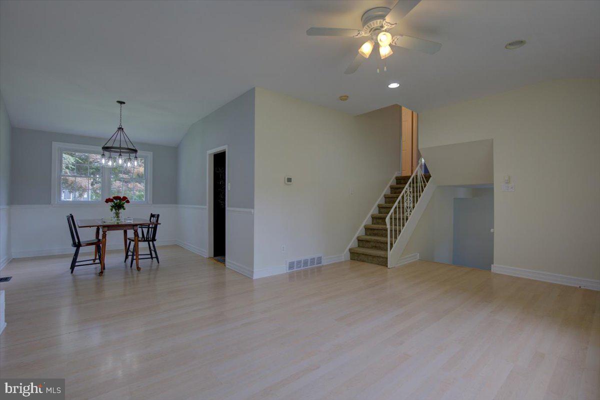 124 Conestoga Road Malvern, PA 19355 - Photo 11 of 34 Vaulted ceilings and great open concept space