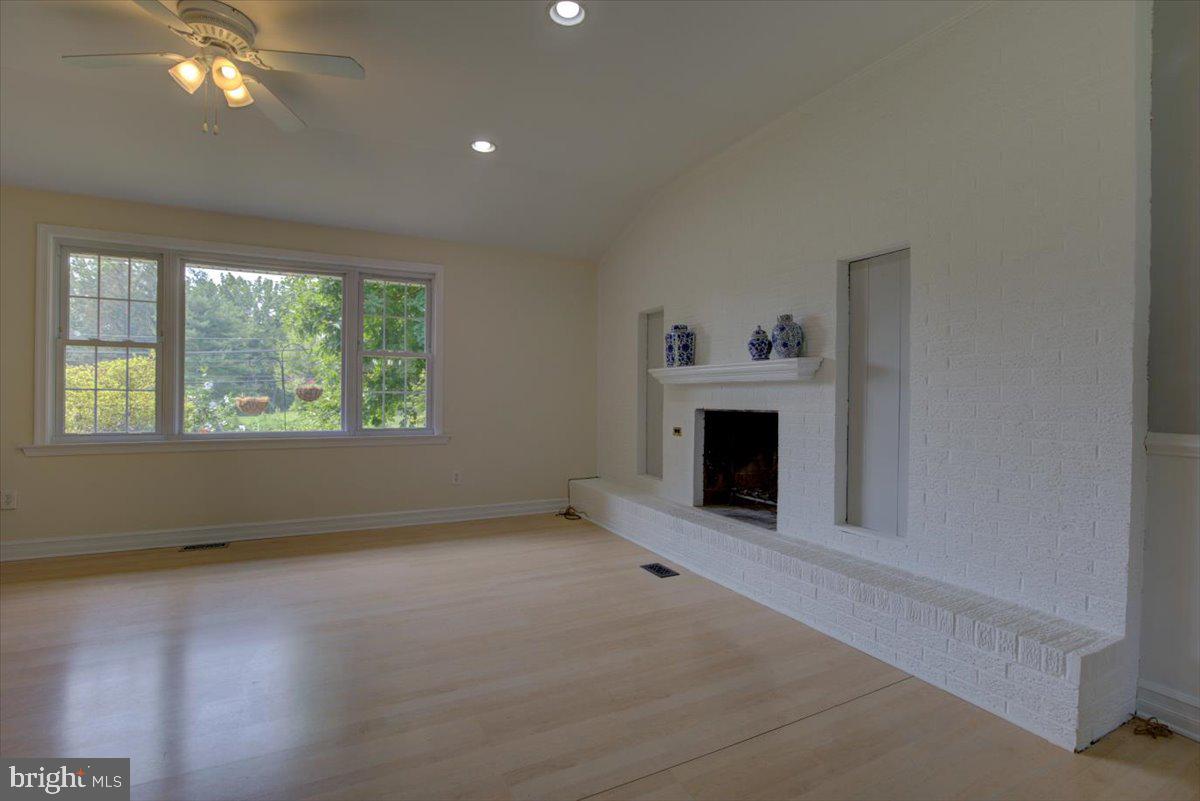 124 Conestoga Road Malvern, PA 19355 - Photo 8 of 34 Gallery Image 8