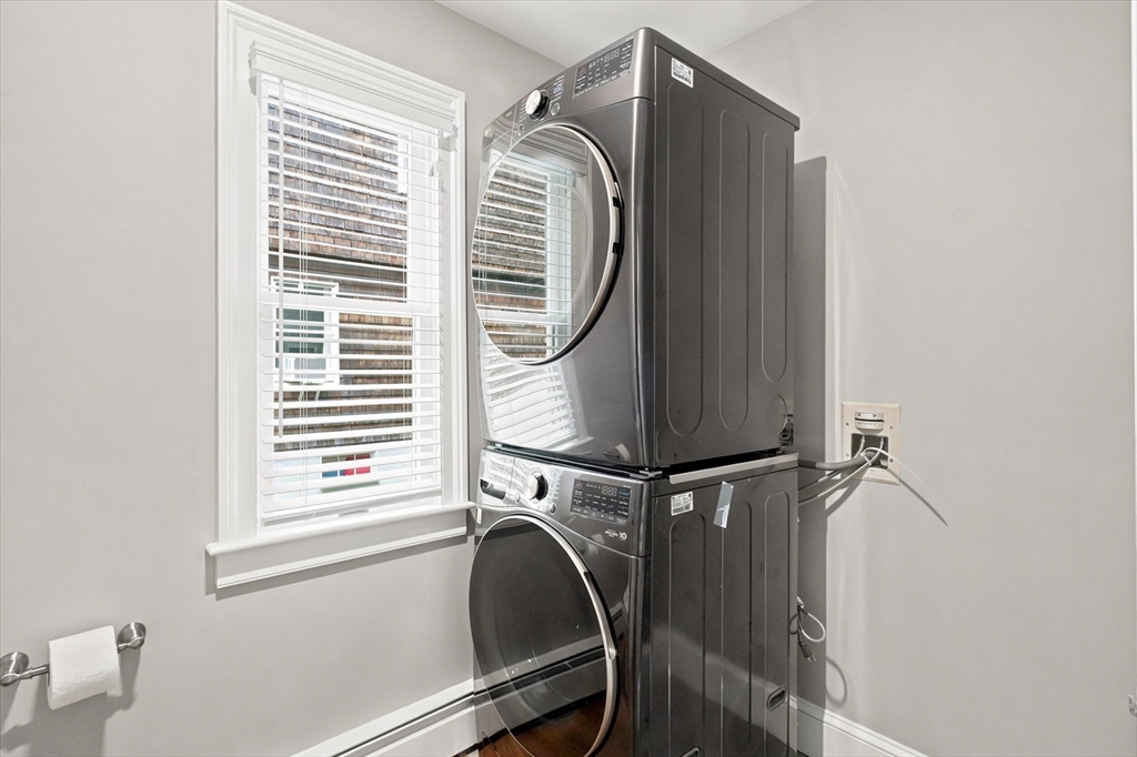 14 Willow Road Marblehead, MA 01945 - Photo 16 of 42
