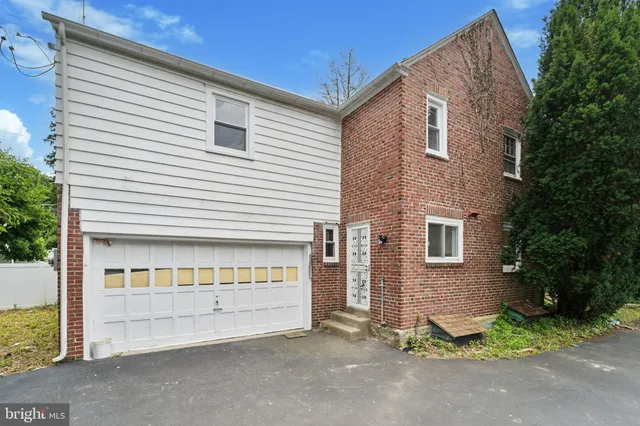 $379,900 | 8427 Limekiln Pike, Wyncote, PA 19095