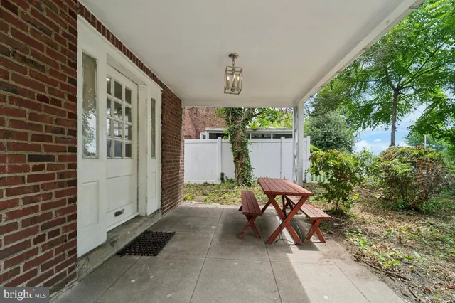 $379,900 | 8427 Limekiln Pike, Wyncote, PA 19095