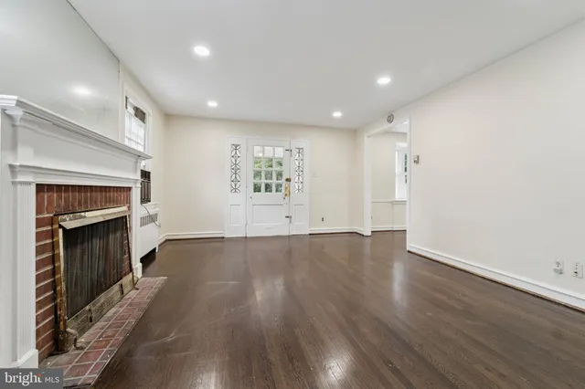 $379,900 | 8427 Limekiln Pike, Wyncote, PA 19095