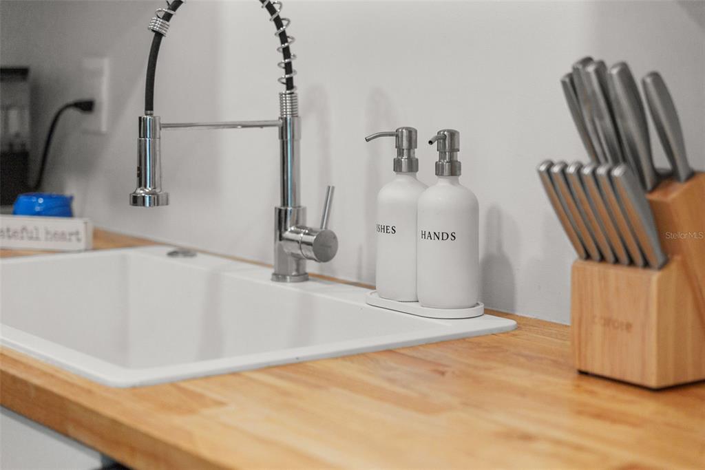 988 Boulevard Of The Arts, Unit 109 Sarasota, FL 34236 - Photo 37 of 92