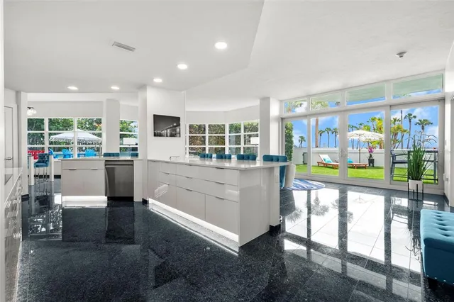 $18,000 | 988 Boulevard Of The Arts, Unit 109, Sarasota, FL 34236