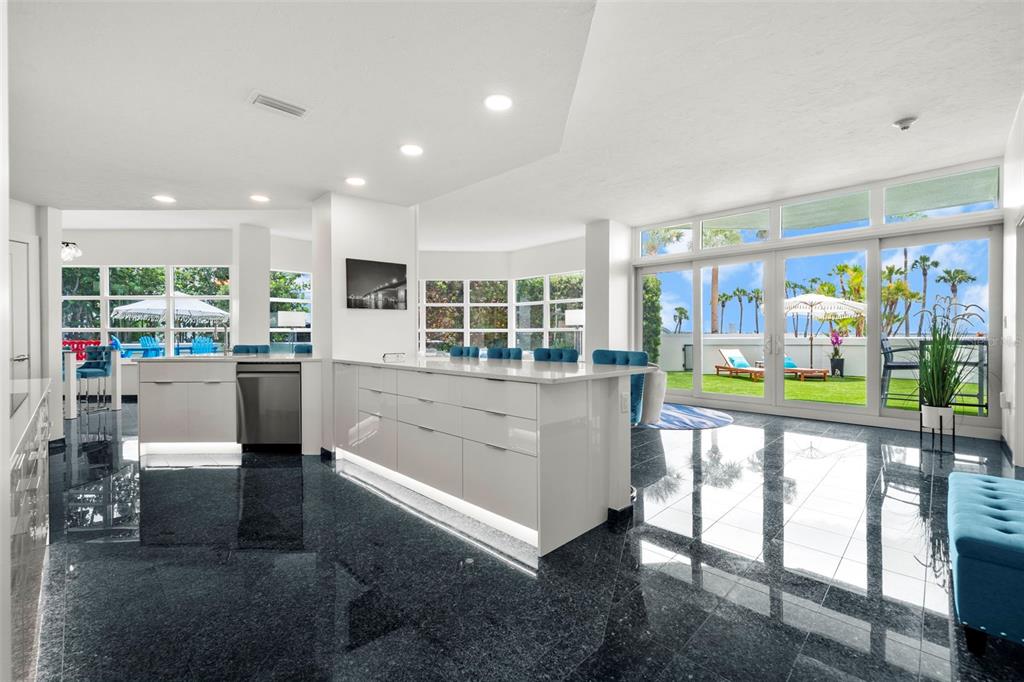 988 Boulevard Of The Arts, Unit 109 Sarasota, FL 34236 - Photo 4 of 92