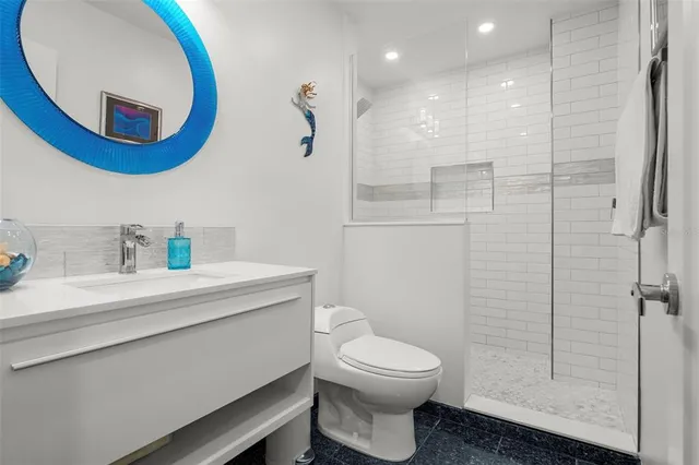 $18,000 | 988 Boulevard Of The Arts, Unit 109, Sarasota, FL 34236