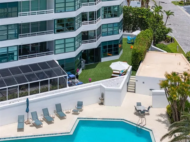 $18,000 | 988 Boulevard Of The Arts, Unit 109, Sarasota, FL 34236