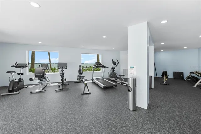 $18,000 | 988 Boulevard Of The Arts, Unit 109, Sarasota, FL 34236