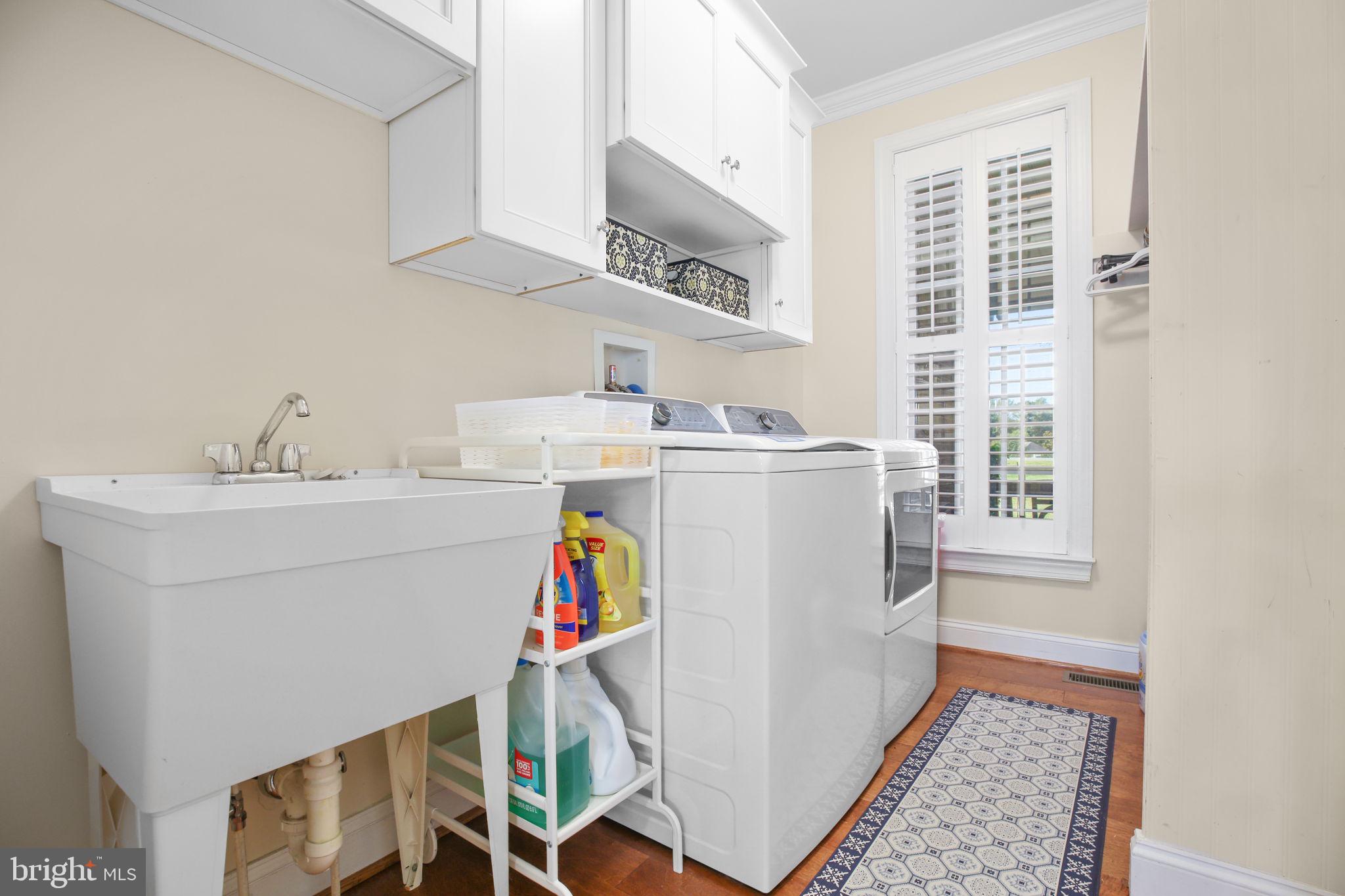 9910 Agnes Lane Spotsylvania, VA 22553 - Photo 37 of 106 1st Floor Laundry