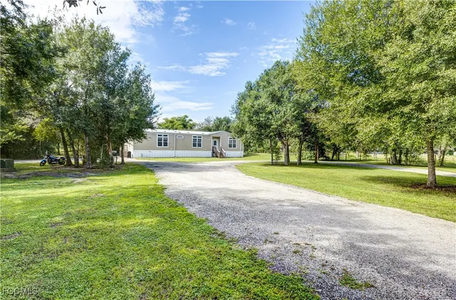 $355,000 | 220 Kilpatrick Road, Clewiston, FL 33440