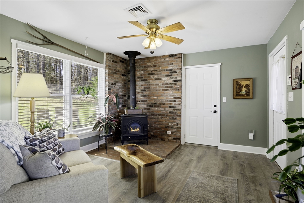7 Lyman Street Granby, MA 01033 - Photo 15 of 41