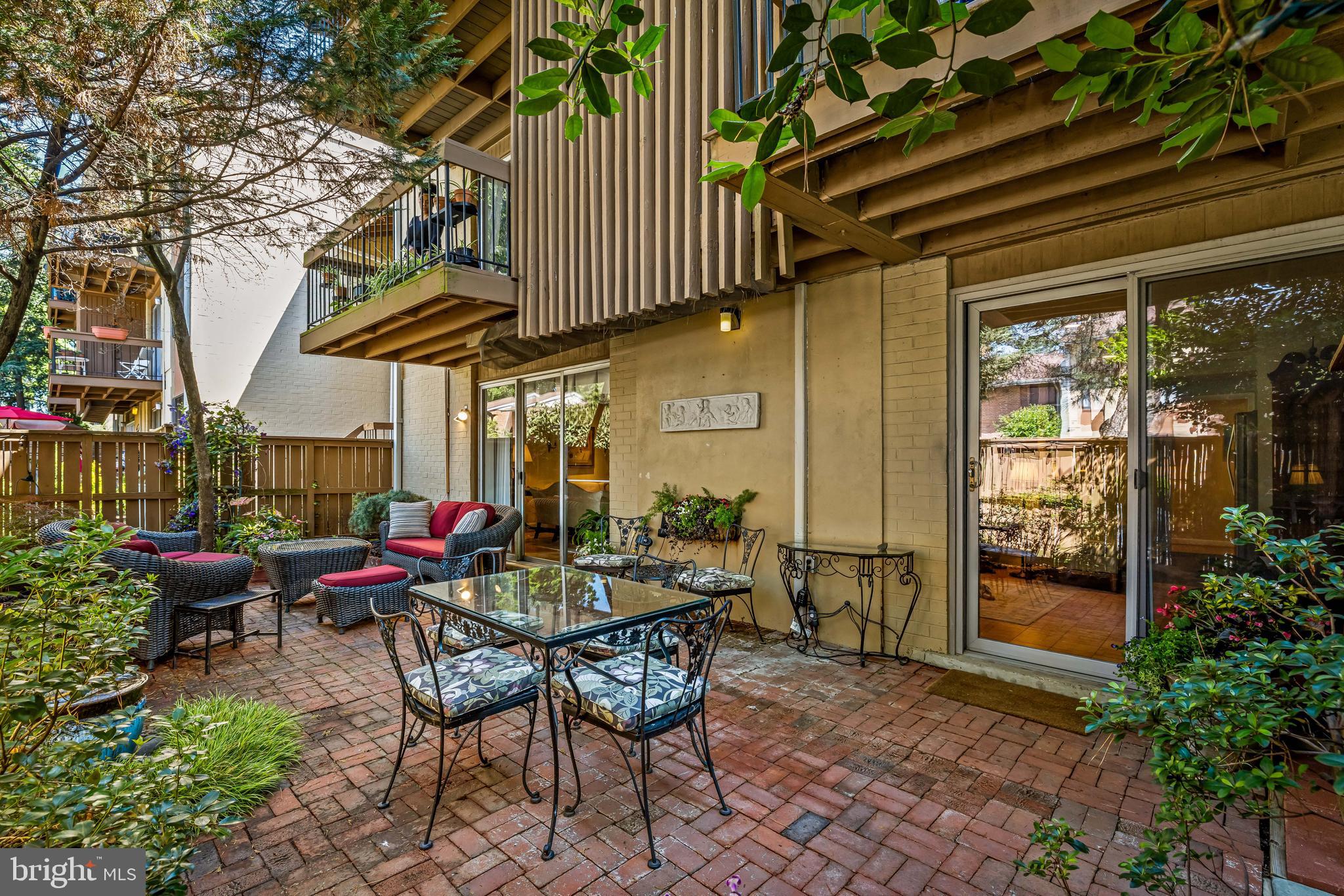 1 Cross Keys Road, Unit 1A Baltimore, MD 21210 - Photo 6 of 52 Glass doors frm family & living rms open to garden