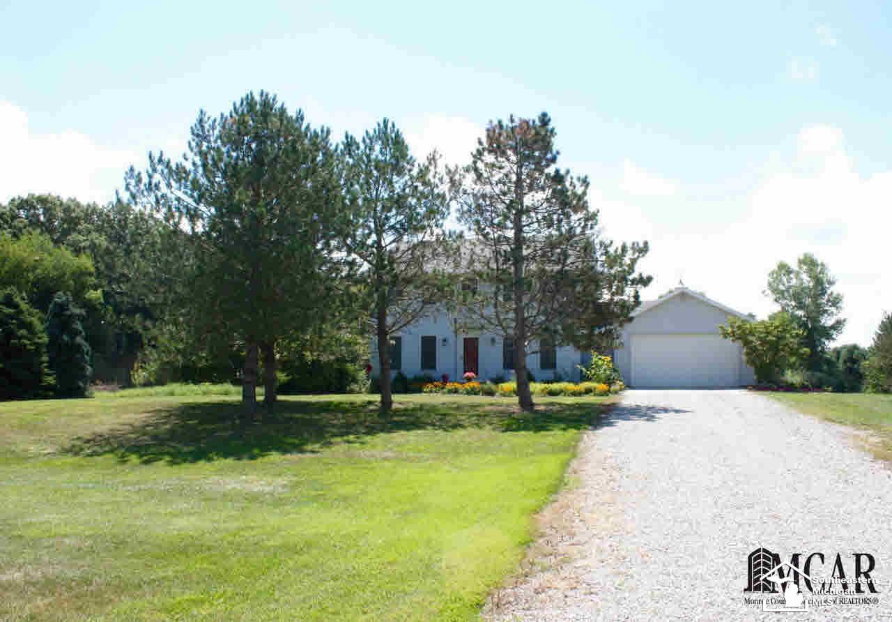 15183 West Albain Road Petersburg, MI 49270 - Photo 2 of 29 21202898-1.JPG