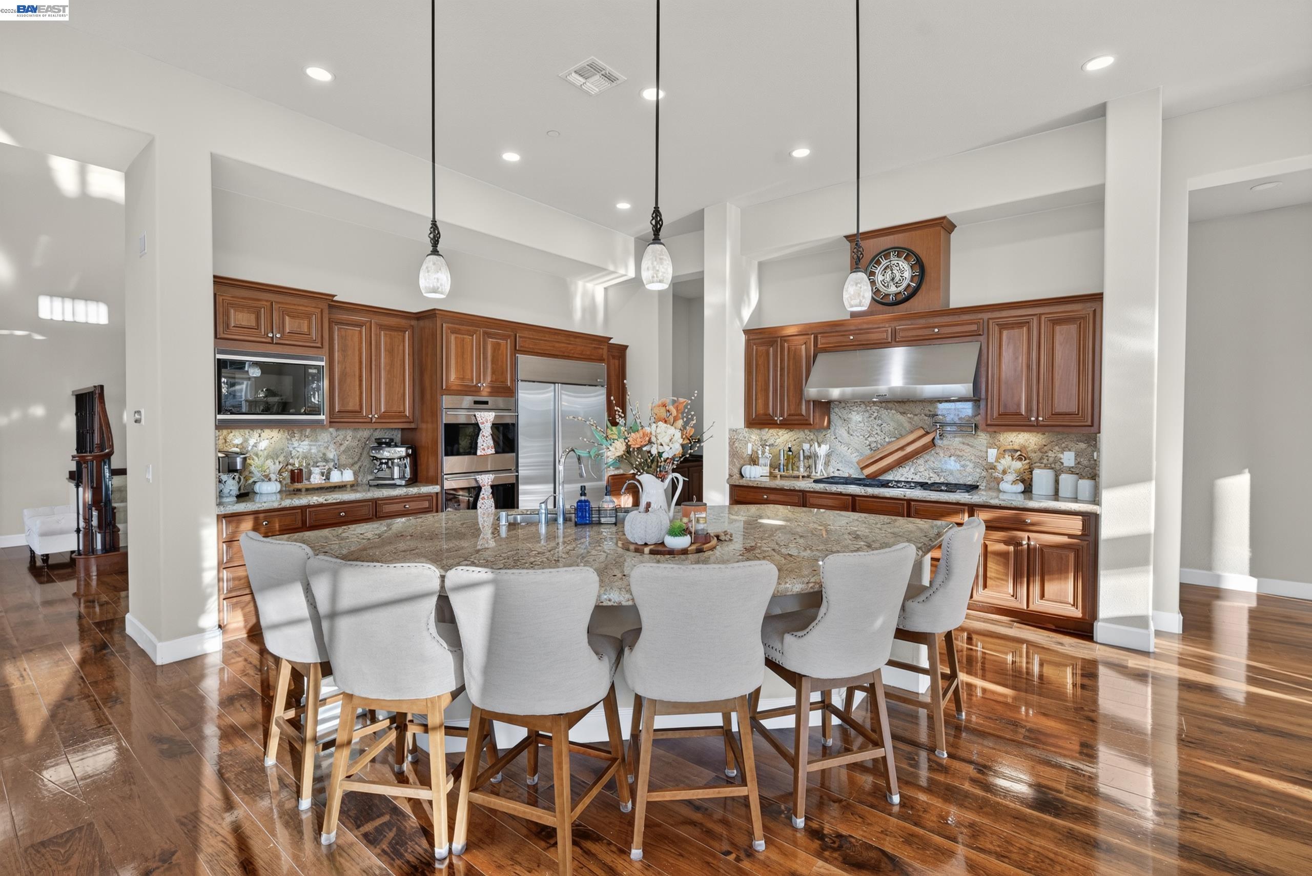 200 Cliffcastle San Ramon, CA 94583 - Photo 23 of 76