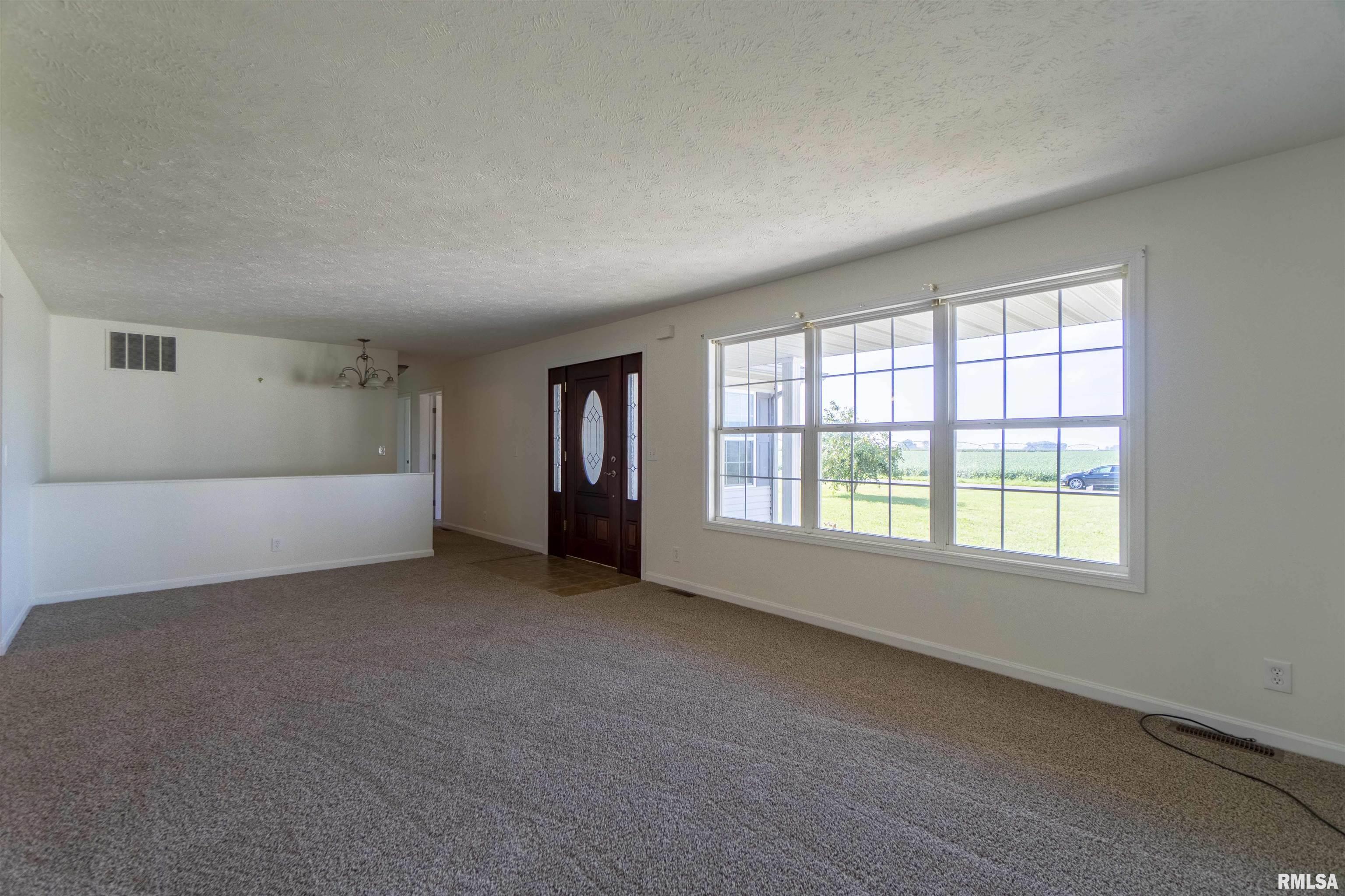 16694 Goeken Road Green Valley, IL 61534 - Photo 4 of 40