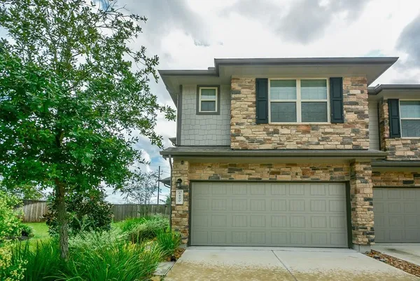 $2,300 | 6490 Calgary Woods Lane, Katy, TX 77494