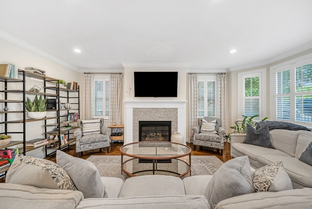 27 Beryl Street Boston, MA 02131 - Photo 6 of 39