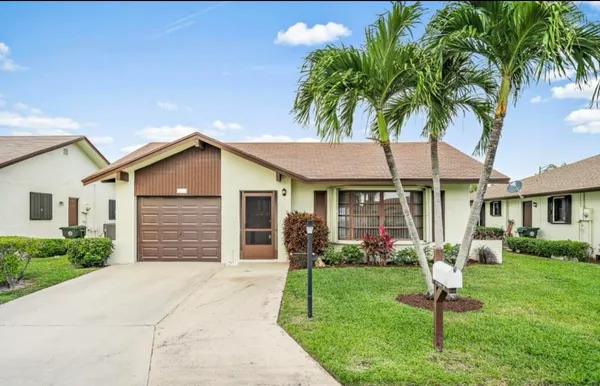 $299,000 | 6089 Glentree Lane, Greenacres, FL 33463