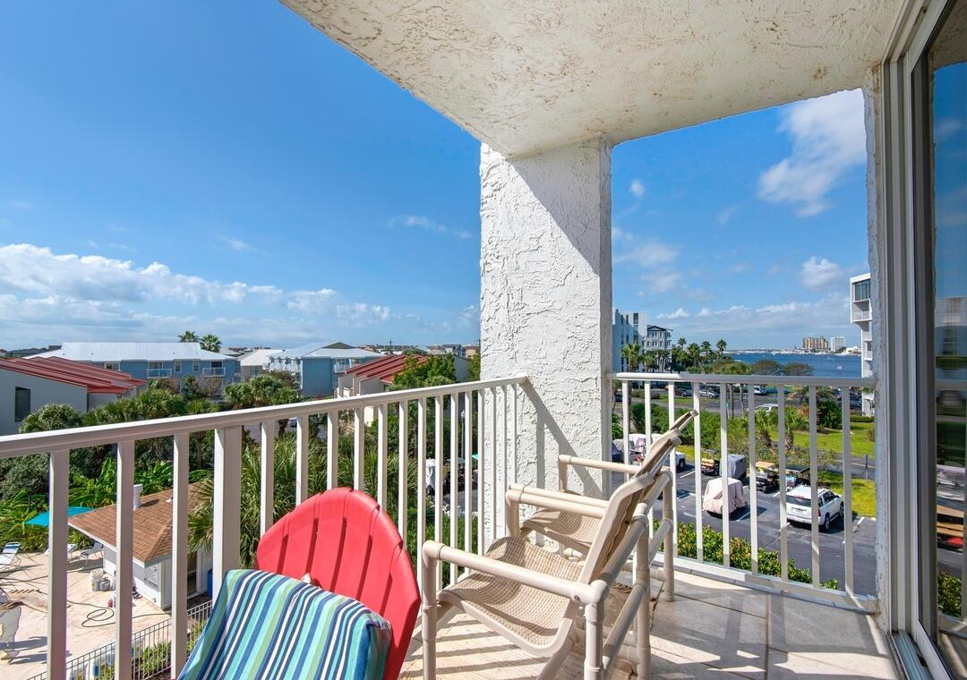30 Moreno Point Road, Unit 406C Destin, FL 32541 - Photo 20 of 52 59f21440-5e13-45c6-93ee-0f48a47fbaf3