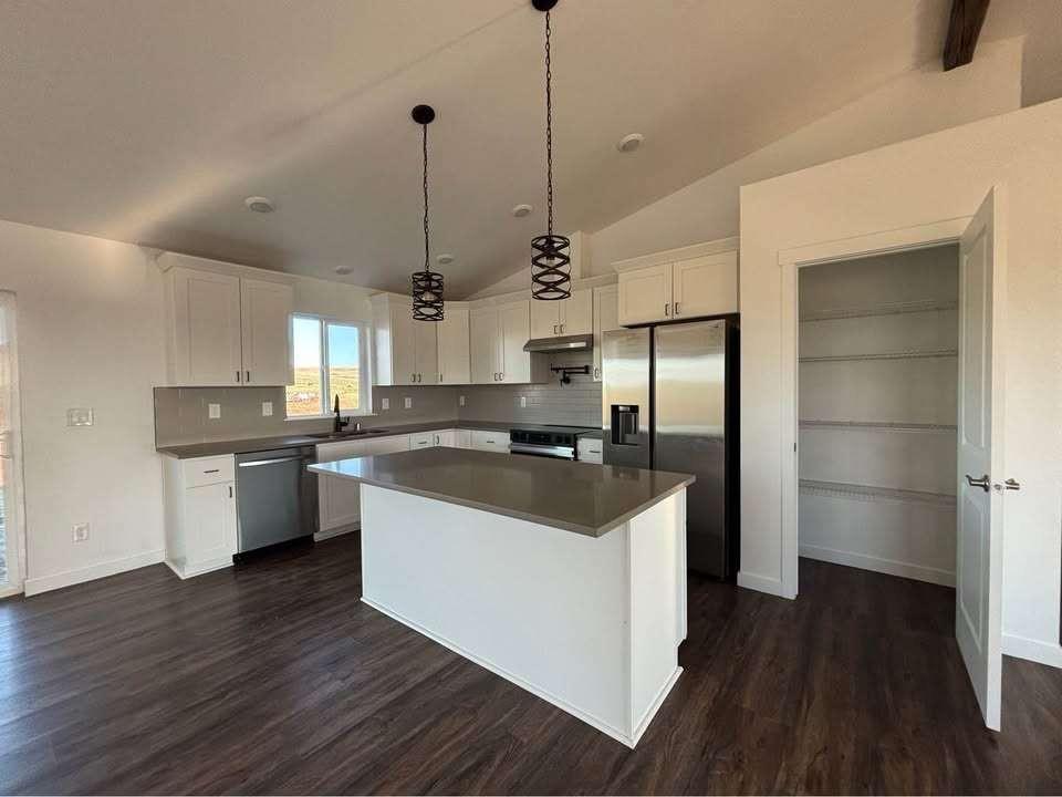 12213 South Stangland Road Medical Lake, WA 99022 - Photo 4 of 24