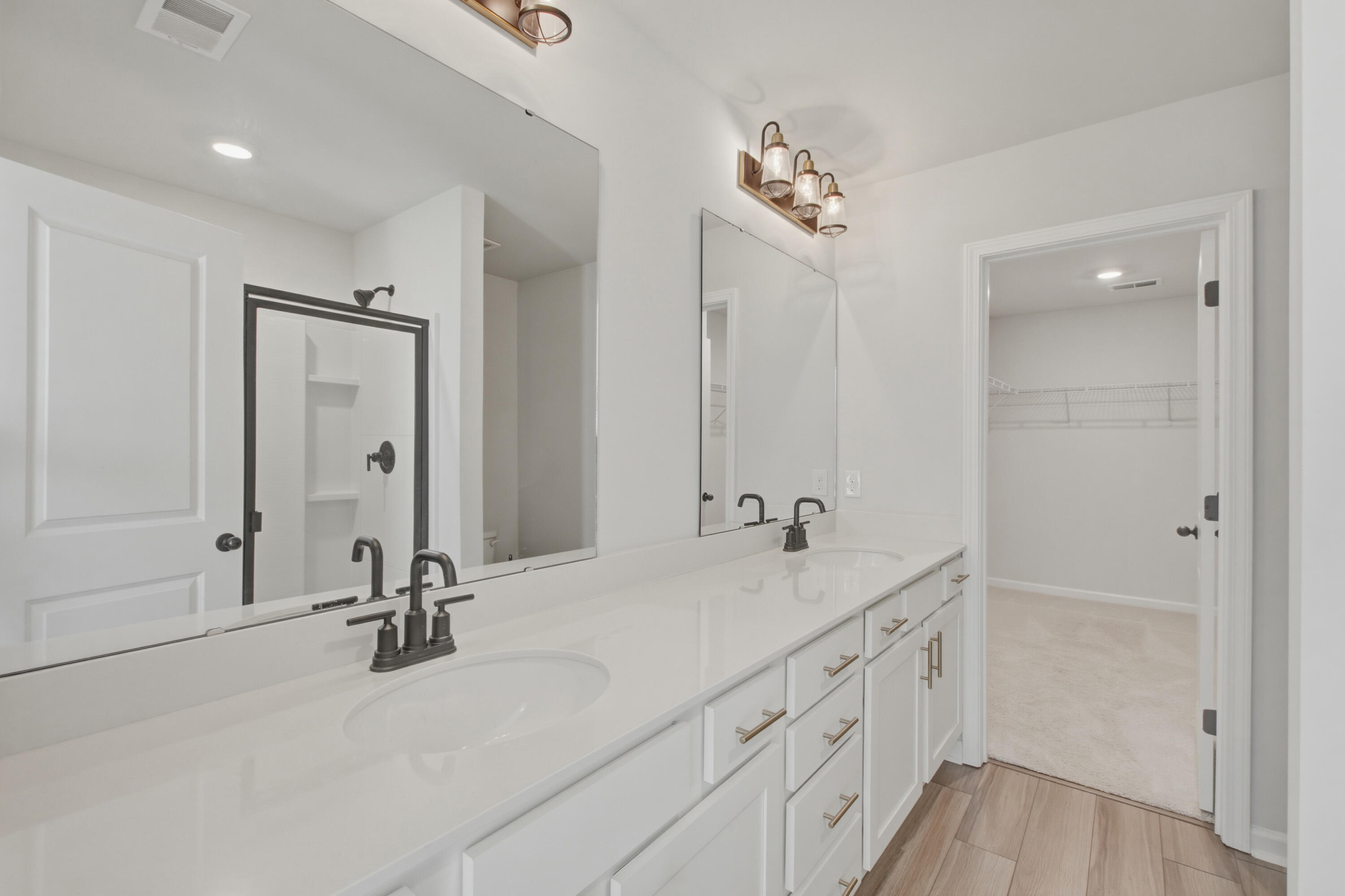 705 McRoy Street Moncks Corner, SC 29461 - Photo 20 of 39 705 (19)