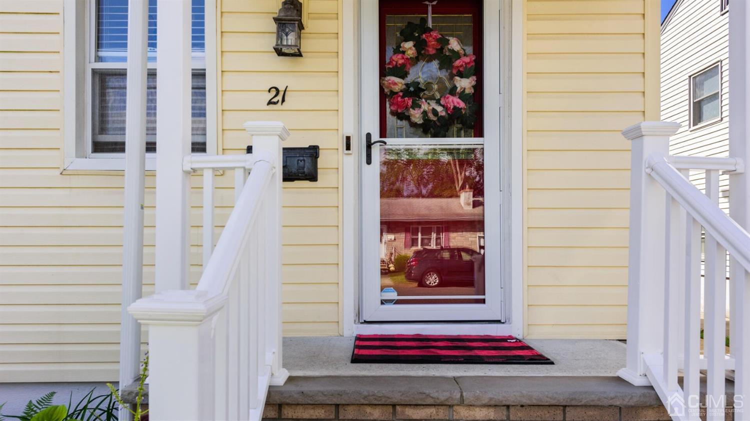 21 Highfield Road Colonia, NJ 07067 - Photo 3 of 26 Entrance & Porch