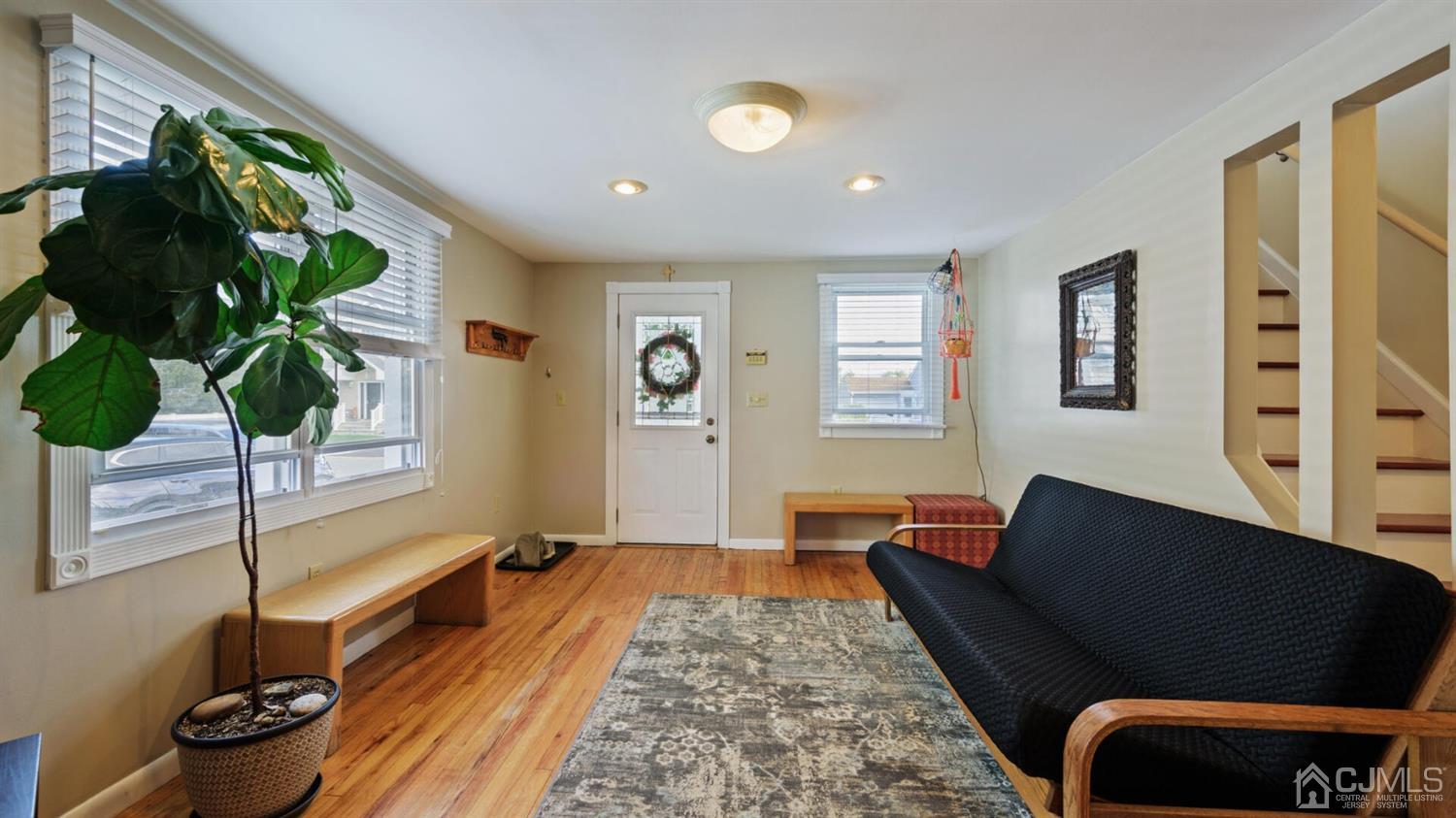 21 Highfield Road Colonia, NJ 07067 - Photo 7 of 26 Living room view 3