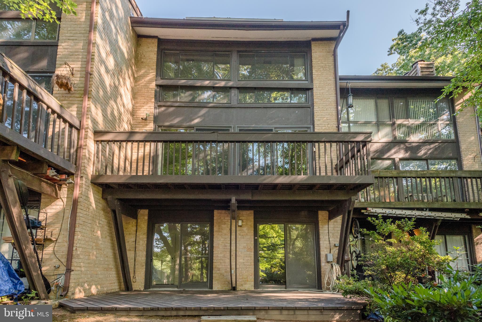 2025 Lakebreeze Way Reston, VA 20191 - Photo 43 of 48 a view of front door of house