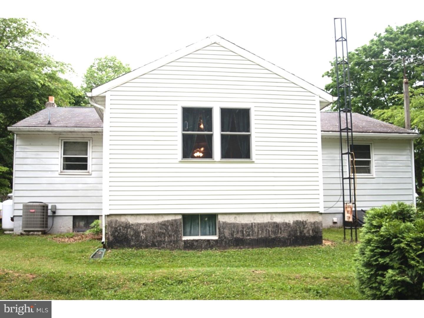 638 Media Road Oxford, PA 19363 - Photo 3 of 23 Gallery Image 3