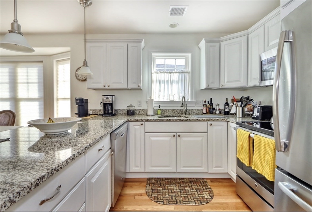 32 Lagrange Street, Unit 1 Boston, MA 02132 - Photo 3 of 8