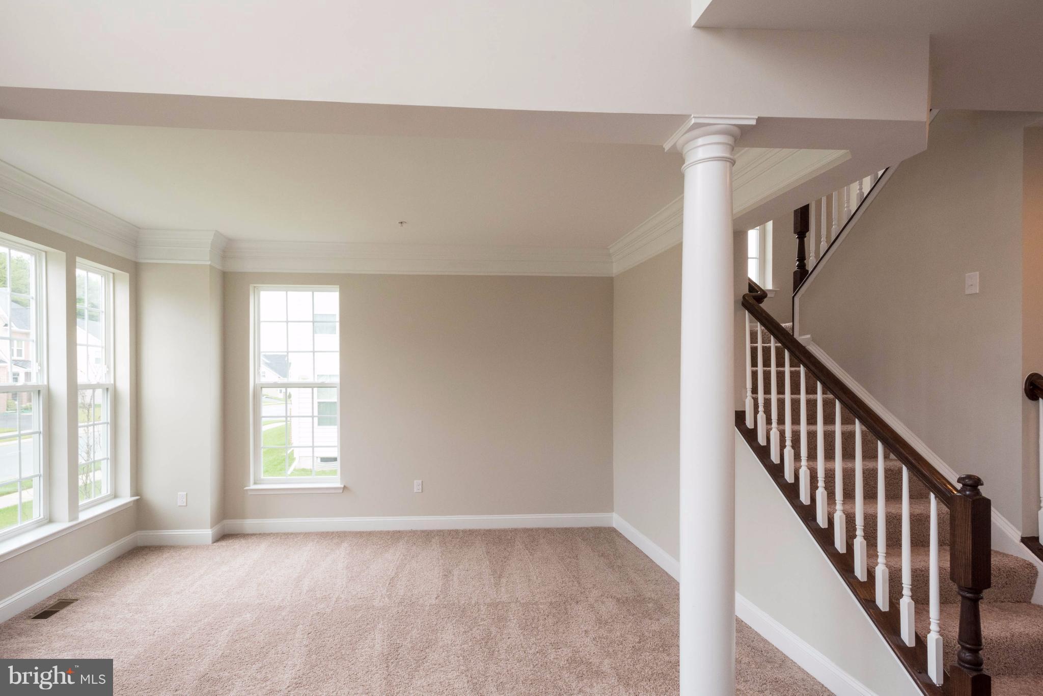 4216 Perry Hall Road Perry Hall, MD 21128 - Photo 3 of 30 Living Room