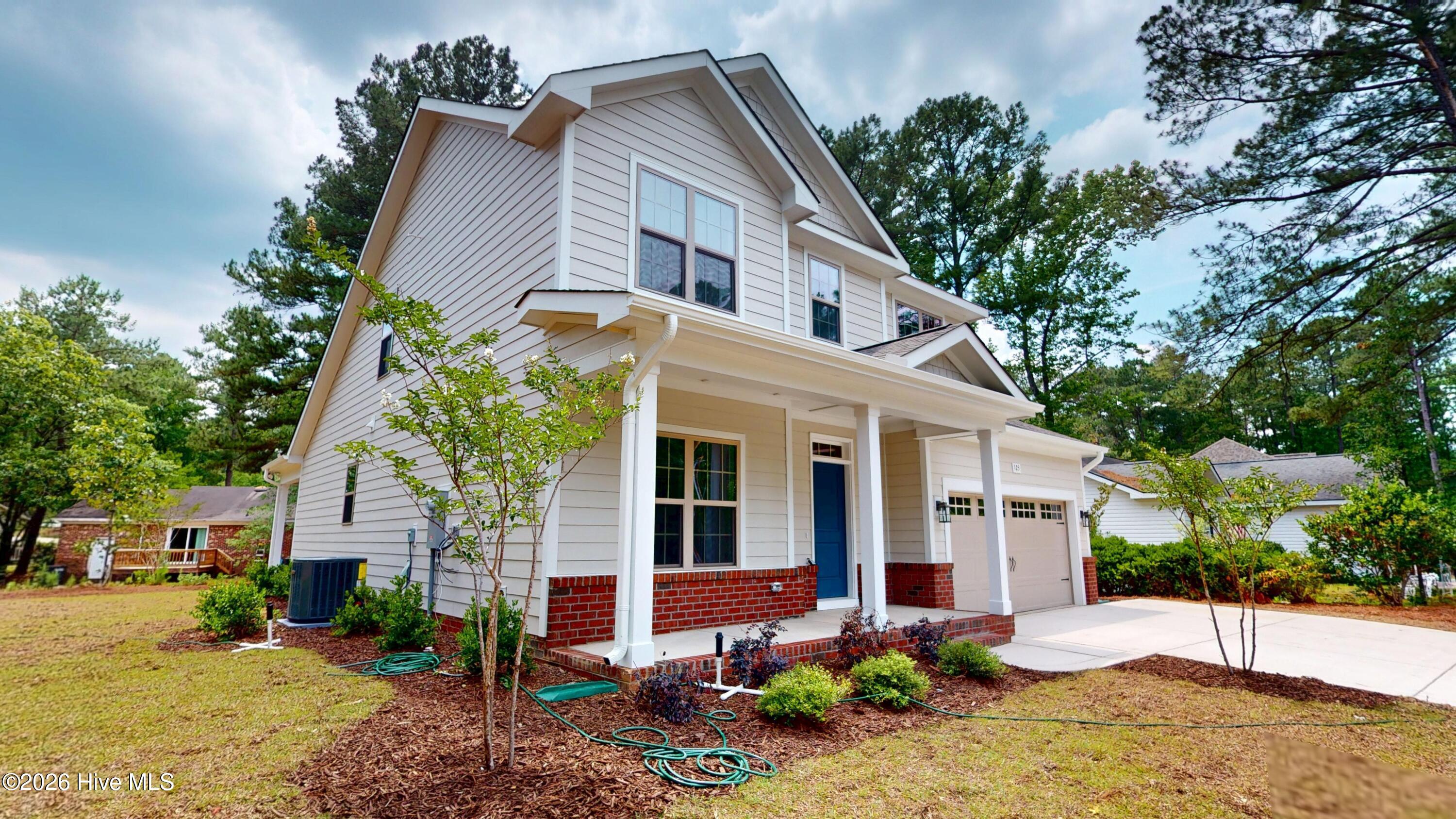125 Juniper Lake Road Pinehurst, NC 28374 - Photo 5 of 29
