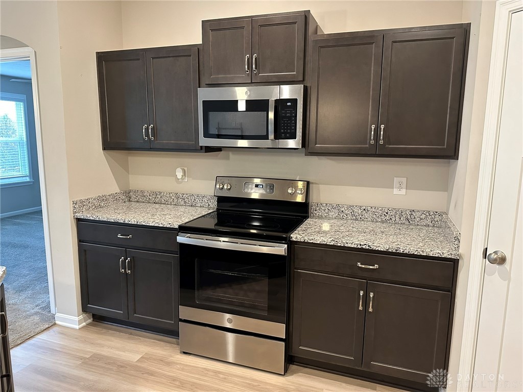 136 Old Pond Road Springboro, OH 45066 - Photo 11 of 32