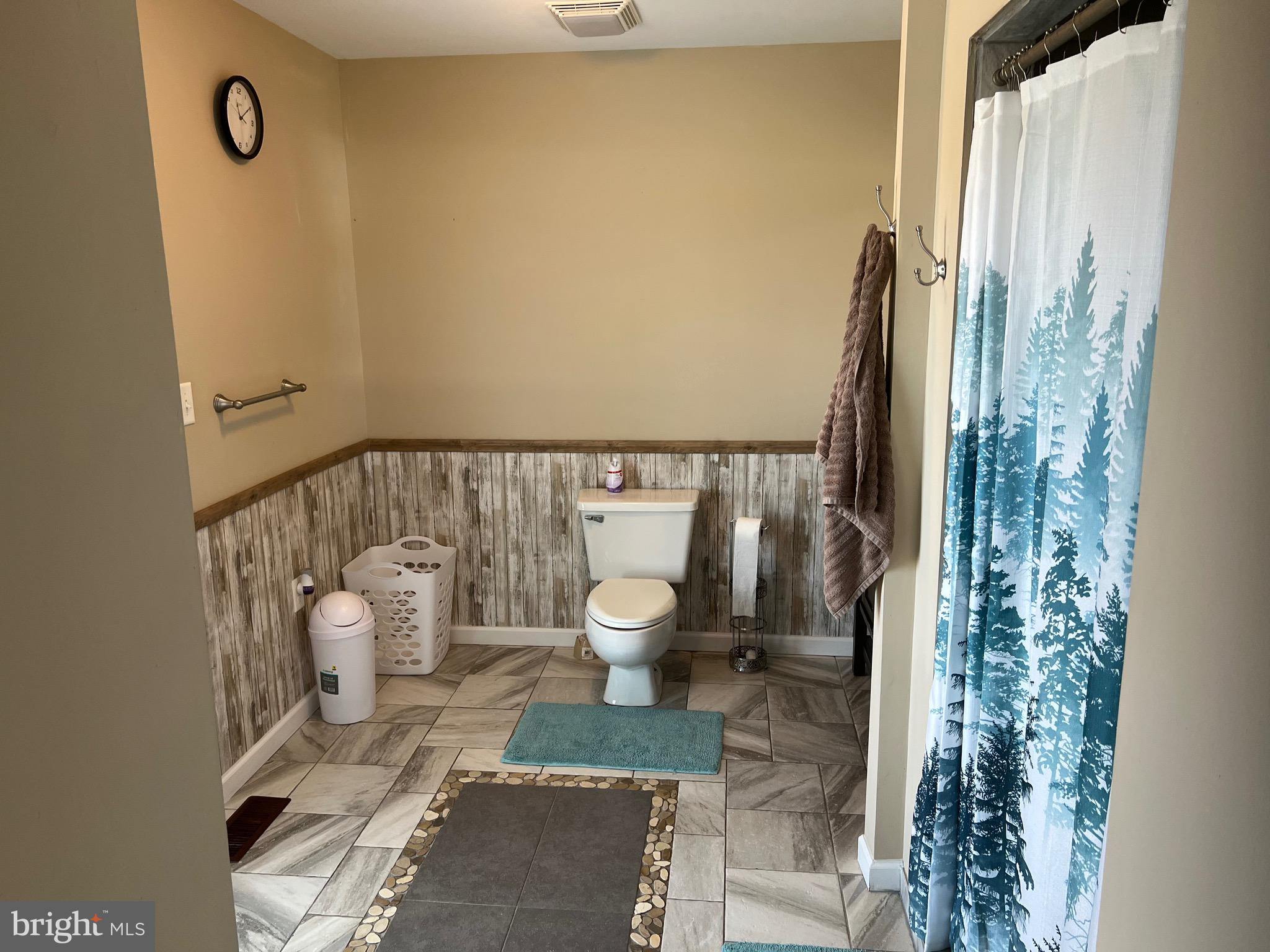 25980 Rumbley Road Westover, MD 21871 - Photo 22 of 78 Porcelain Tile and Balcony