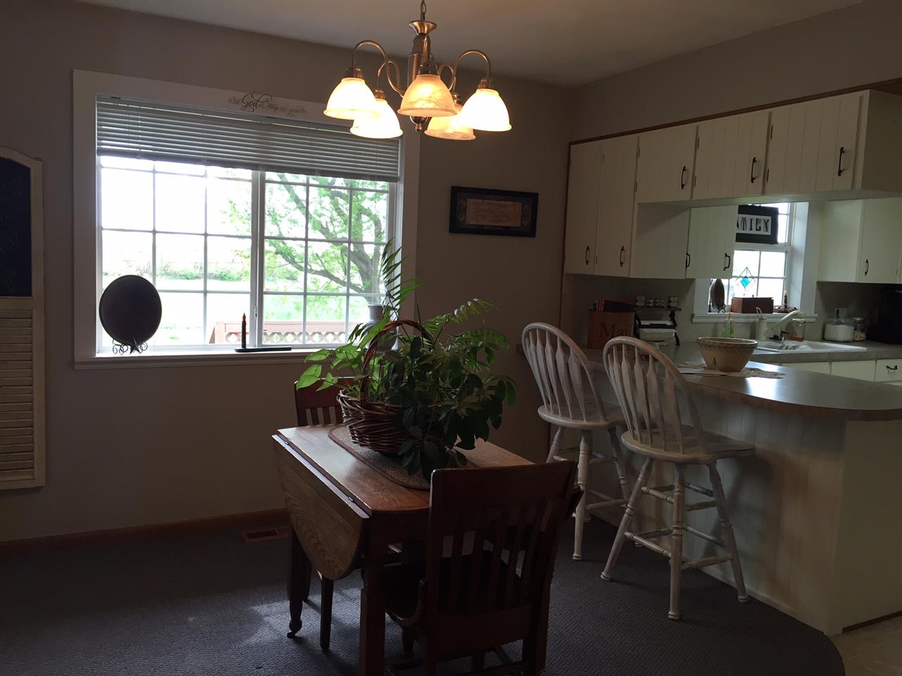 2703 South Sievers Ext Road Vincennes, IN 47591 - Photo 12 of 34