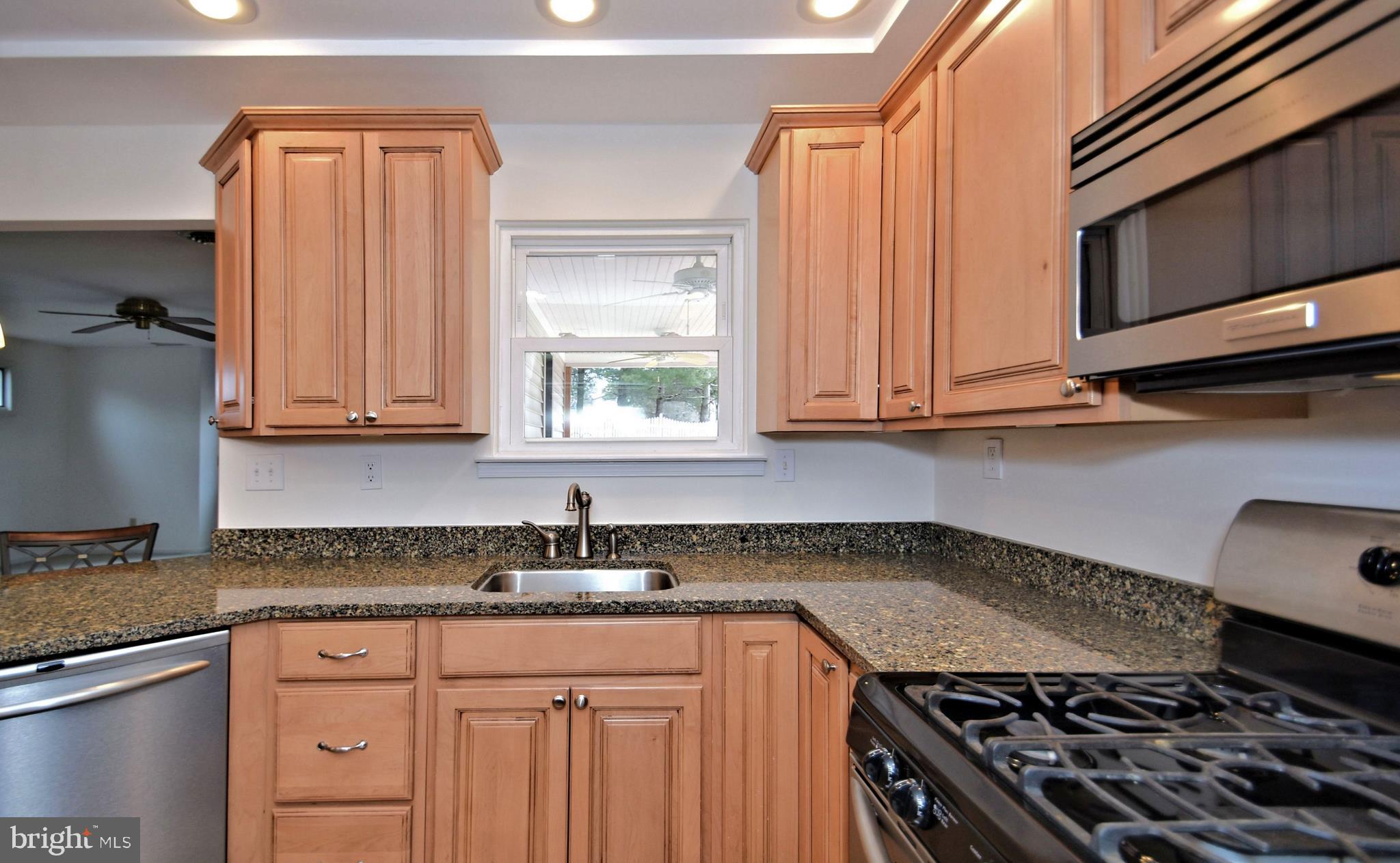 119 Hampton Drive Langhorne, PA 19047 - Photo 16 of 62