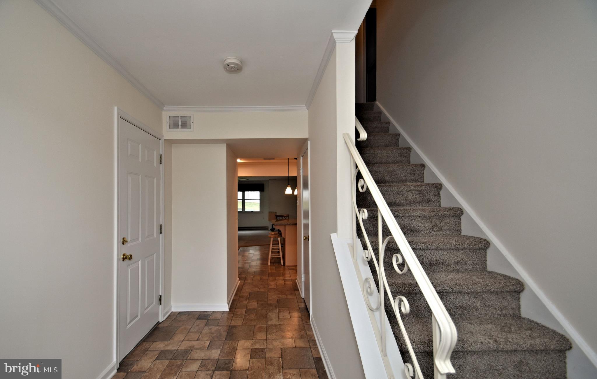 119 Hampton Drive Langhorne, PA 19047 - Photo 6 of 62