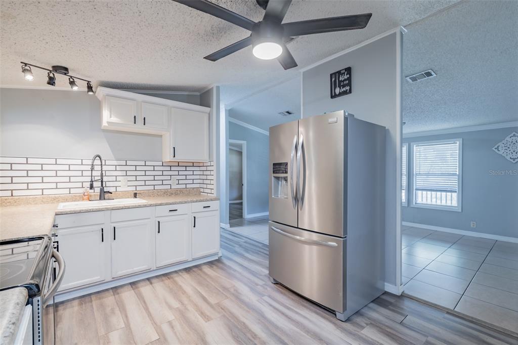 18832 Dorman Road Lithia, FL 33547 - Photo 12 of 48