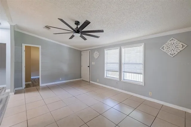 $365,000 | 18832 Dorman Road, Lithia, FL 33547