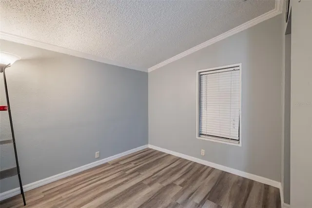 $365,000 | 18832 Dorman Road, Lithia, FL 33547