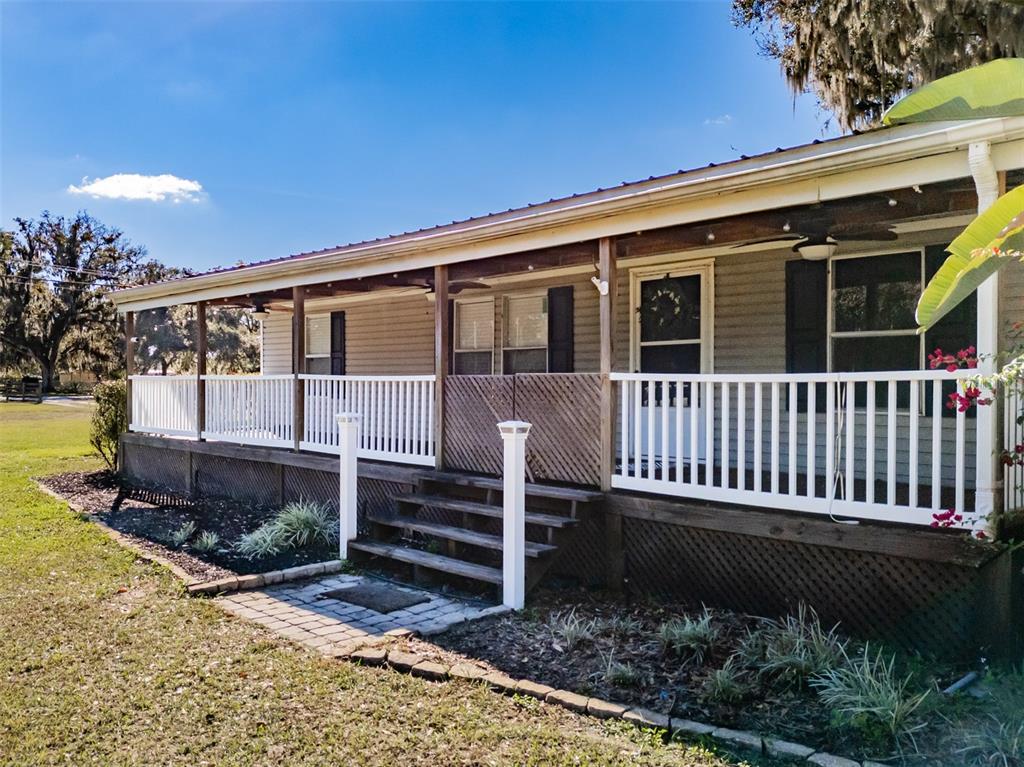 18832 Dorman Road Lithia, FL 33547 - Photo 5 of 48