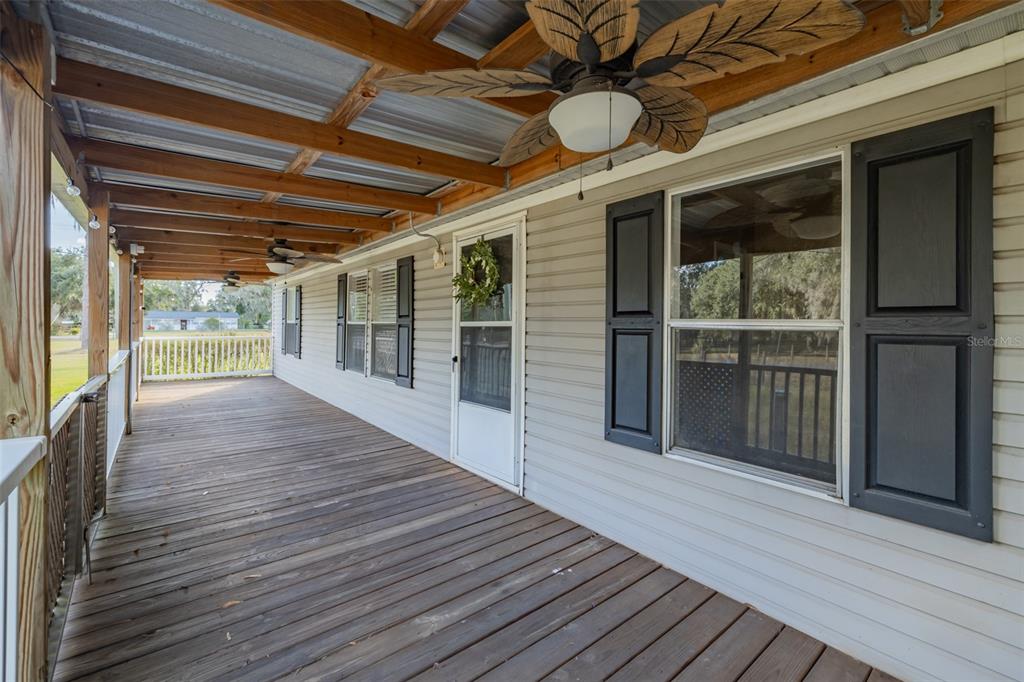 18832 Dorman Road Lithia, FL 33547 - Photo 7 of 48