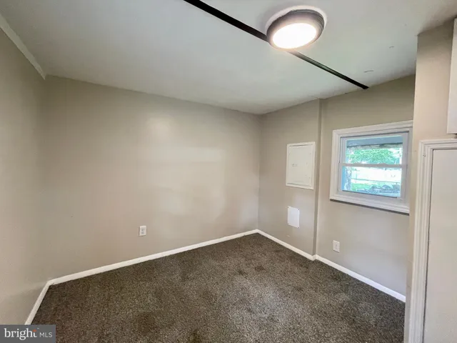 $120,000 | 432 Delphinium Road, Millville, NJ 08332