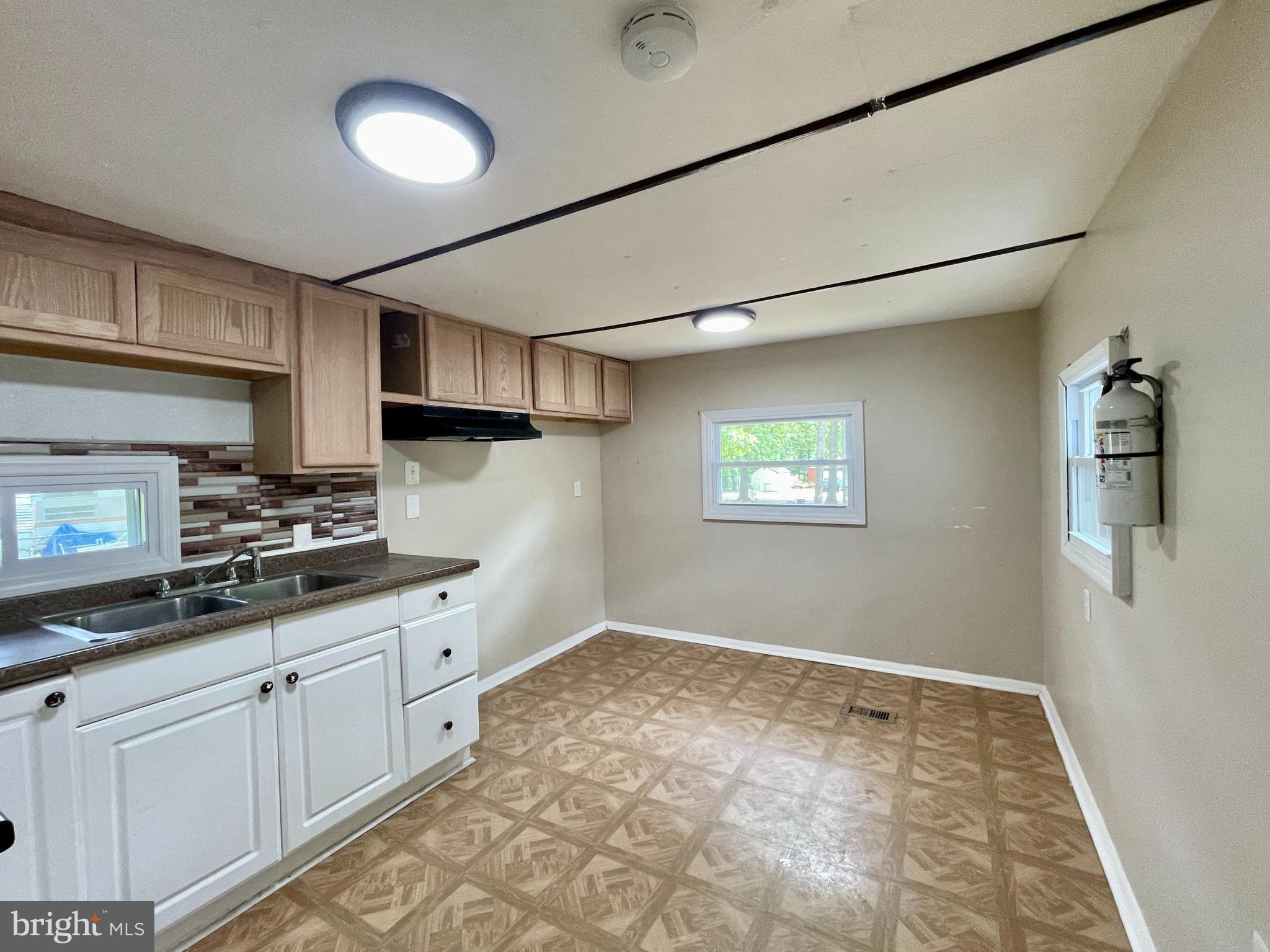 432 Delphinium Road Millville, NJ 08332 - Photo 10 of 22