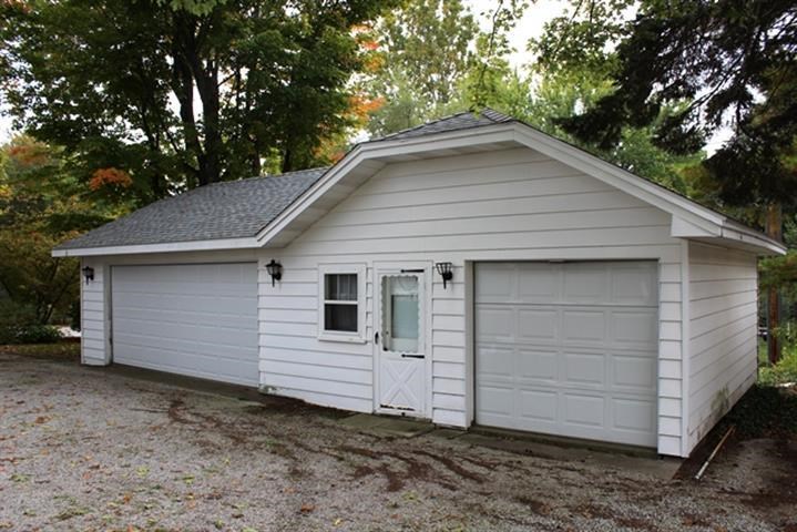 8686 East Hatchery Road Syracuse, IN 46567 - Photo 16 of 25 Gallery Image 16