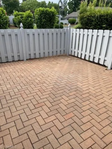 $2,400 | 403 Broughton Drive, Greensboro, NC 27410