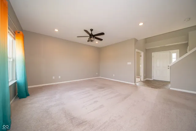 $2,350 | 7062 English Oak Drive, McCordsville, IN 46055