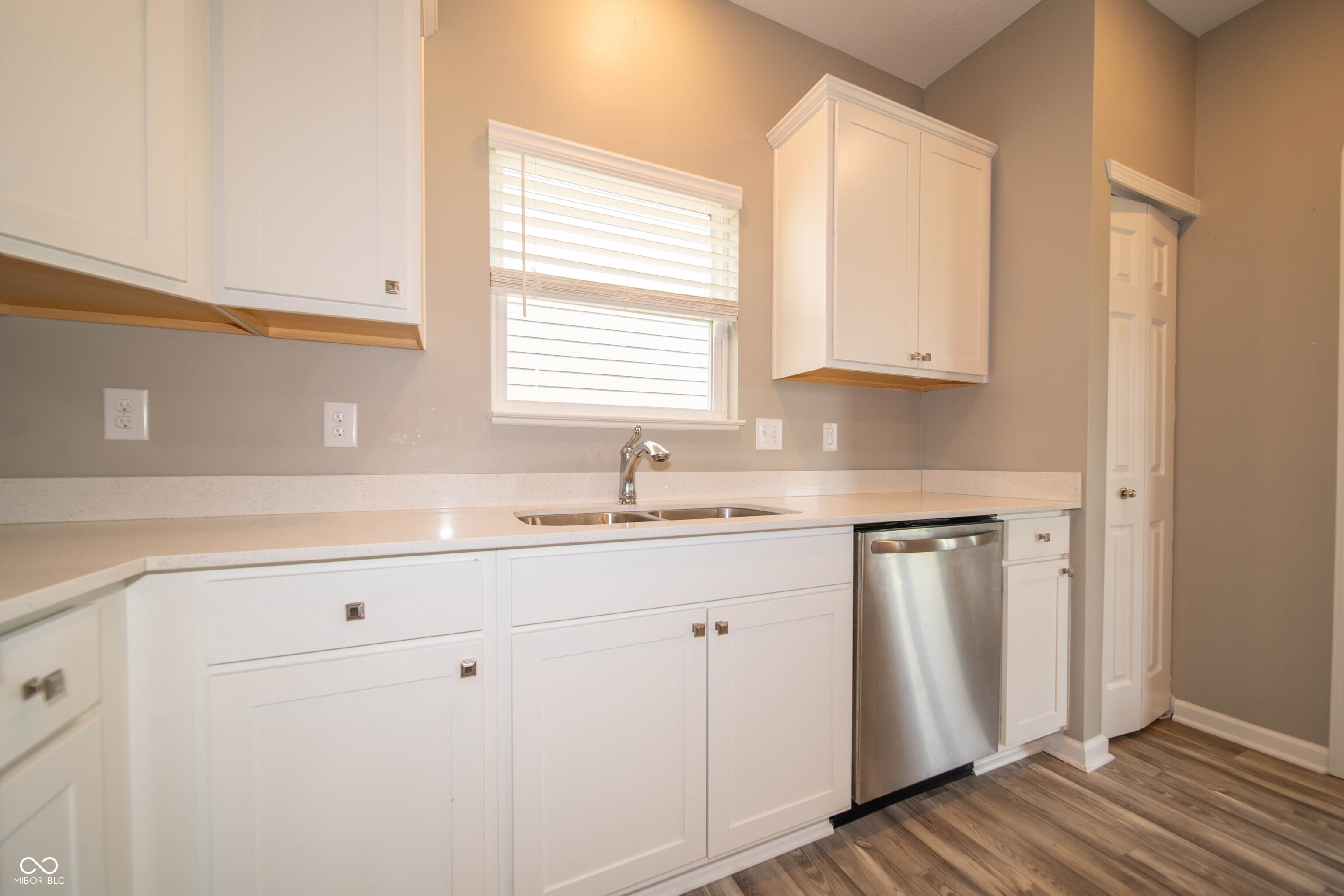 7062 English Oak Drive McCordsville, IN 46055 - Photo 14 of 38